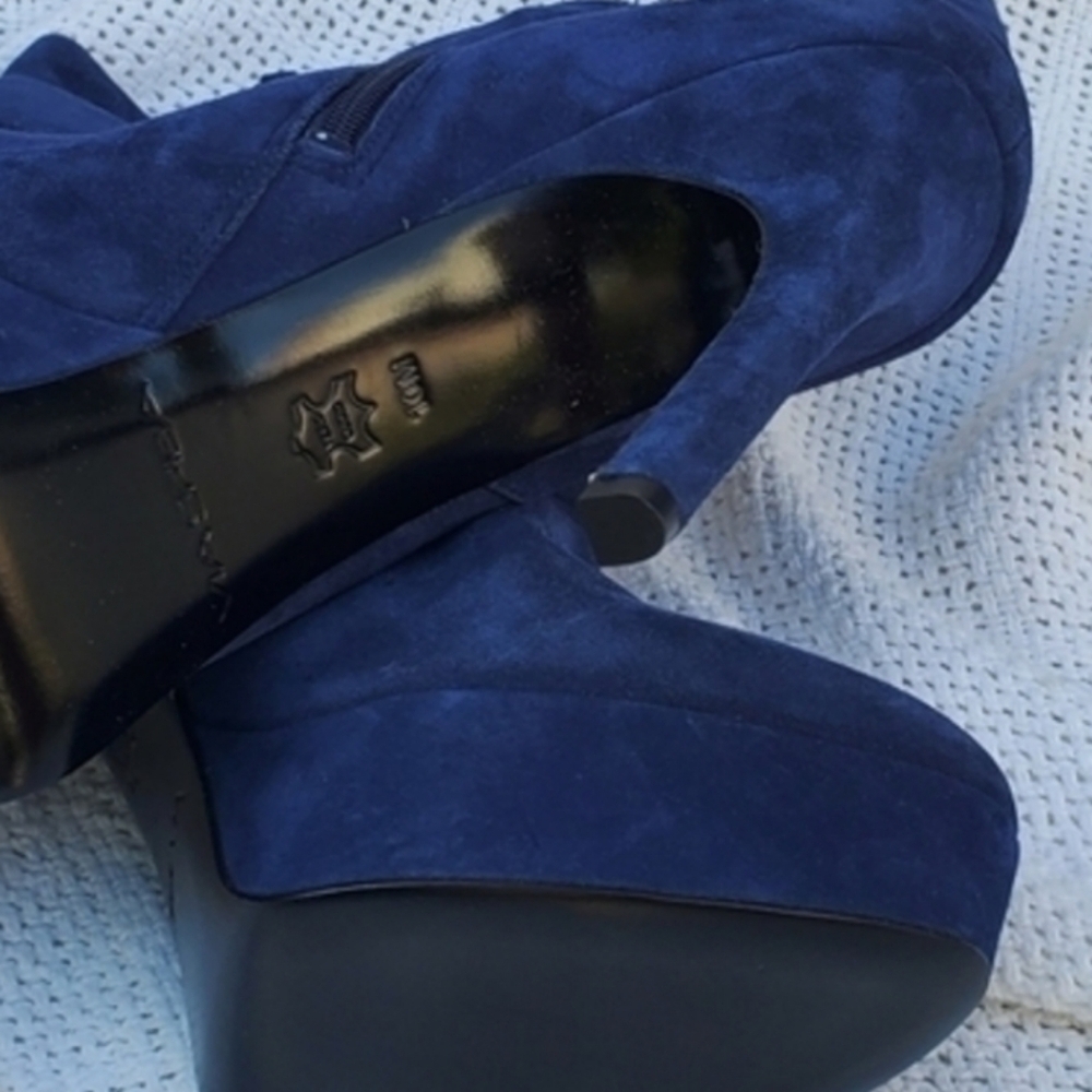 Via Spiga Blue Suede Side BuckleStiletto Ankle boots 10 NEW - Picture 13 of 14